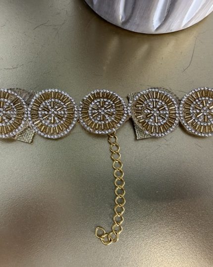 Collar choker